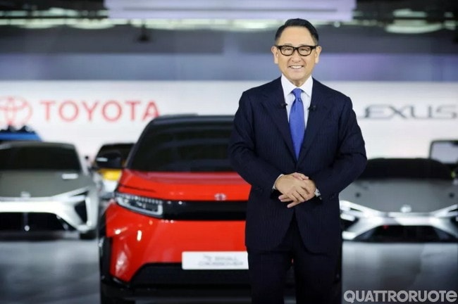 Toyota - Akio Toyoda e le elettriche: "Finalmente la gente sta aprendo gli occhi"