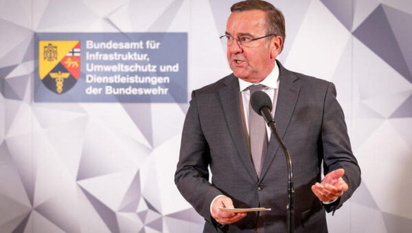 Pistorius: i tedeschi devono essere pronti a intraprendere una “guerra difensiva”.